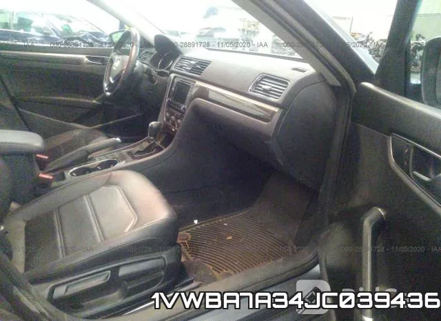 1VWBA7A34JC039436 фото 6