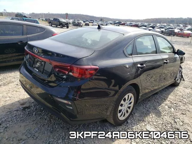3KPF24AD6KE104676 фото 4