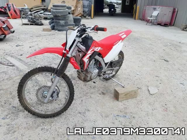 LALJE0379M3300741 фото 3