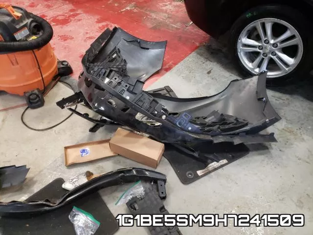 1G1BE5SM9H7241509 фото 10