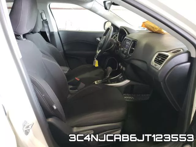 3C4NJCAB6JT123553 фото 5