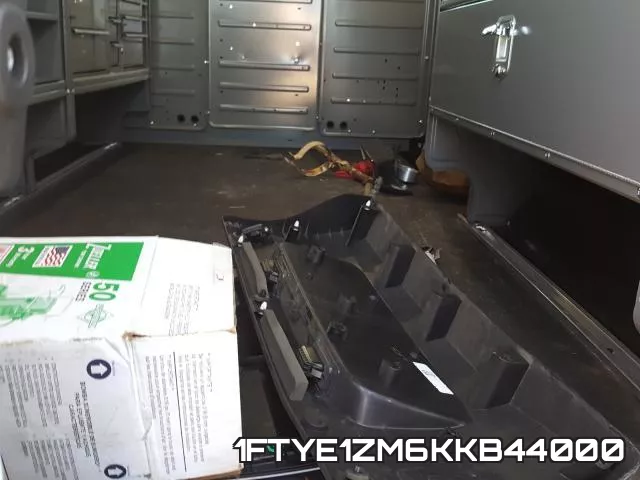 1FTYE1ZM6KKB44000 фото 7