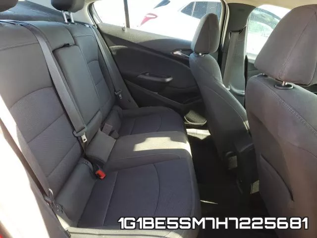 1G1BE5SM7H7225681 фото 6
