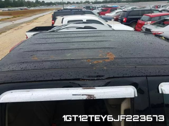 1GT12TEY6JF223673 фото 7