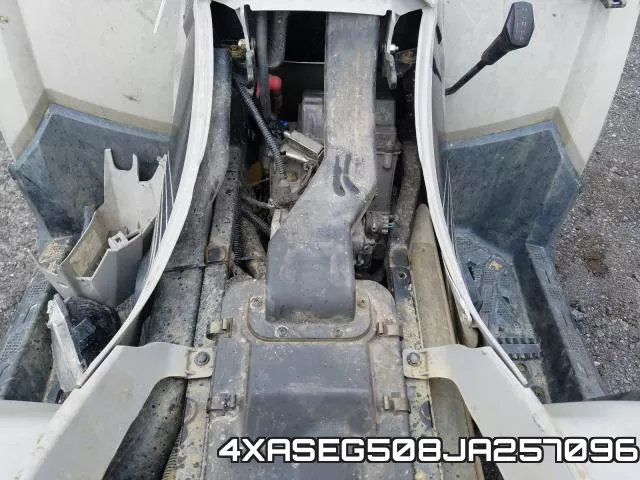 4XASEG508JA257096 фото 8