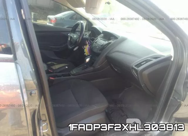 1FADP3F2XHL303813 фото 6