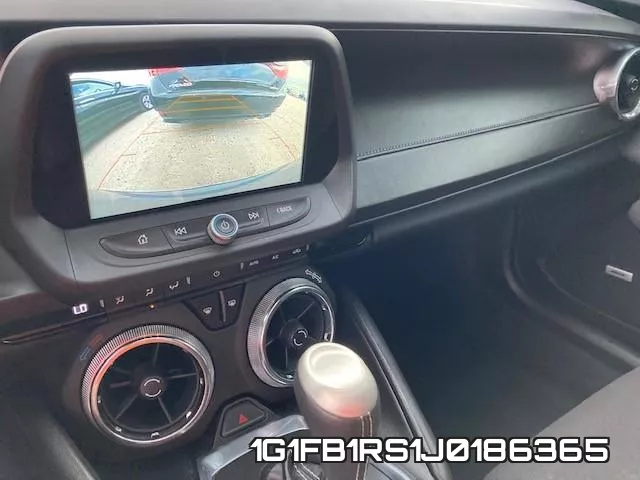 1G1FB1RS1J0186365 фото 8