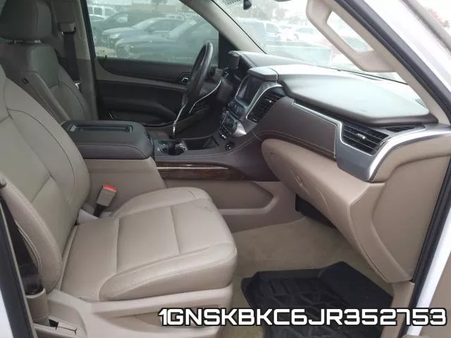 1GNSKBKC6JR352753 фото 6