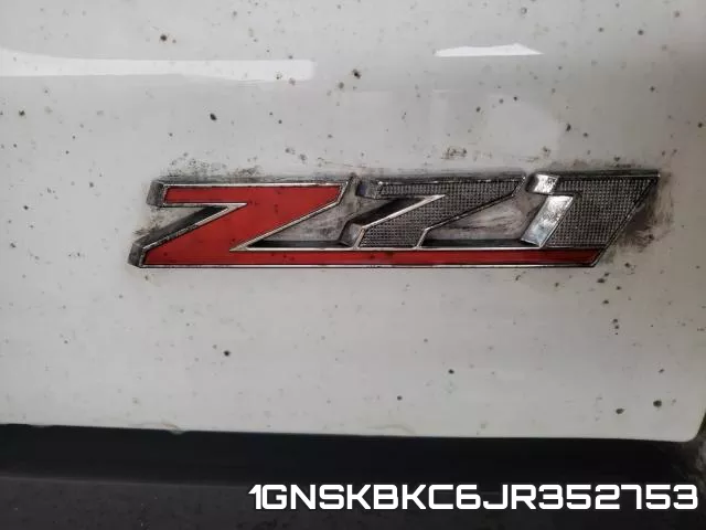 1GNSKBKC6JR352753 фото 10