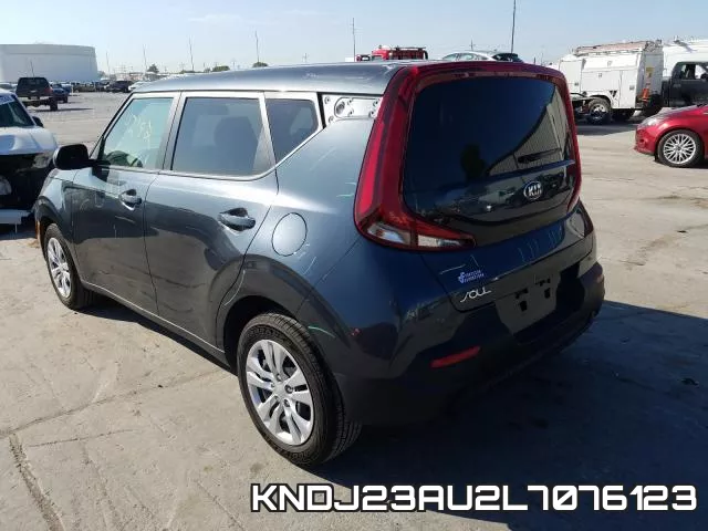 KNDJ23AU2L7076123 фото 4