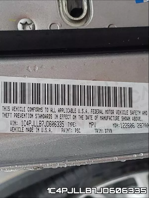 1C4PJLLB7JD606335 фото 2