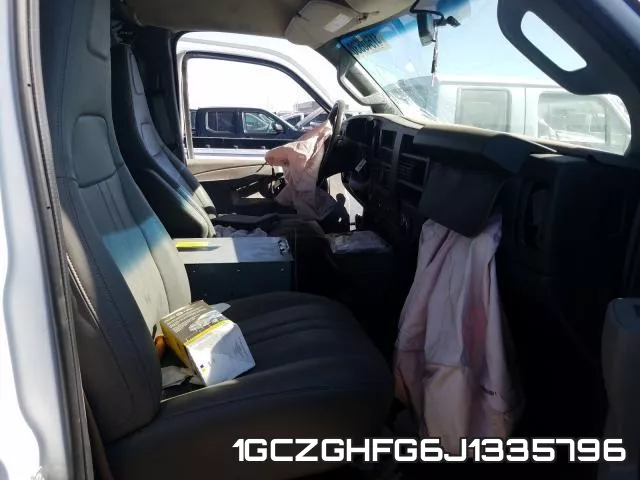1GCZGHFG6J1335796 фото 6