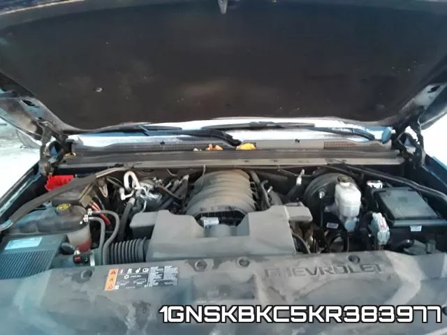 1GNSKBKC5KR383977 фото 7