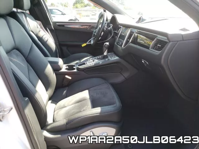 WP1AA2A50JLB06423 фото 6