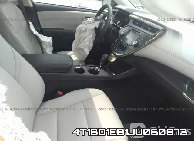 4T1BD1EB1JU060873 фото 6