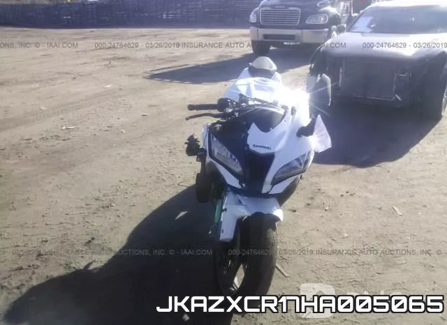 JKAZXCR17HA005065 фото 6