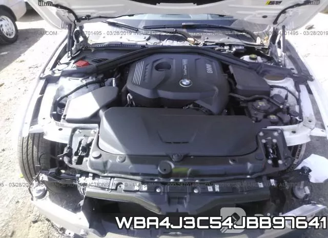 WBA4J3C54JBB97641 фото 2
