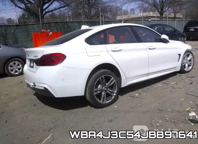 WBA4J3C54JBB97641 фото 5