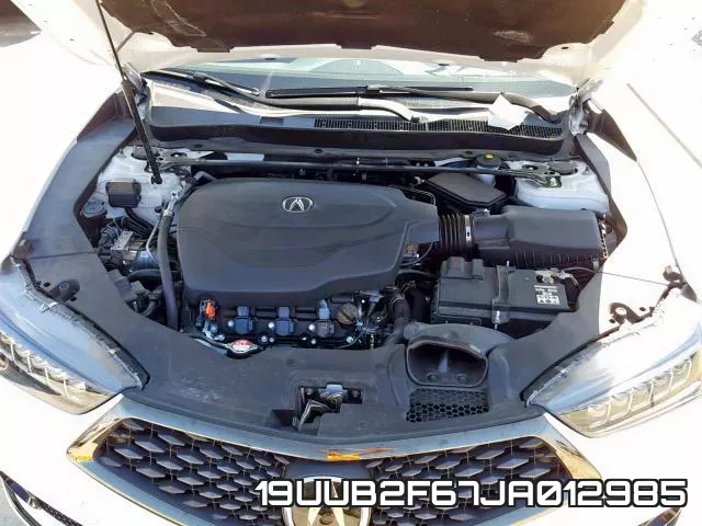 19UUB2F67JA012985 фото 6