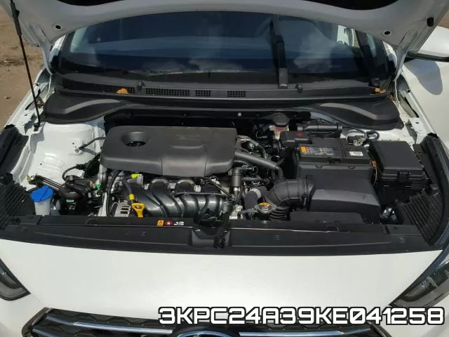 3KPC24A39KE041258 фото 8