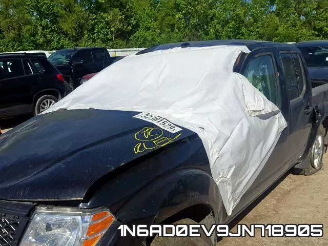 1N6AD0EV9JN718905 фото 10