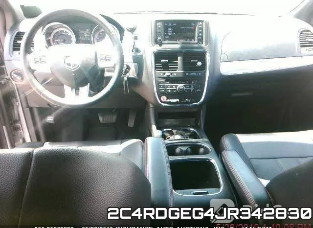 2C4RDGEG4JR342830 фото 6