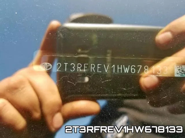 2T3RFREV1HW678133 фото 2