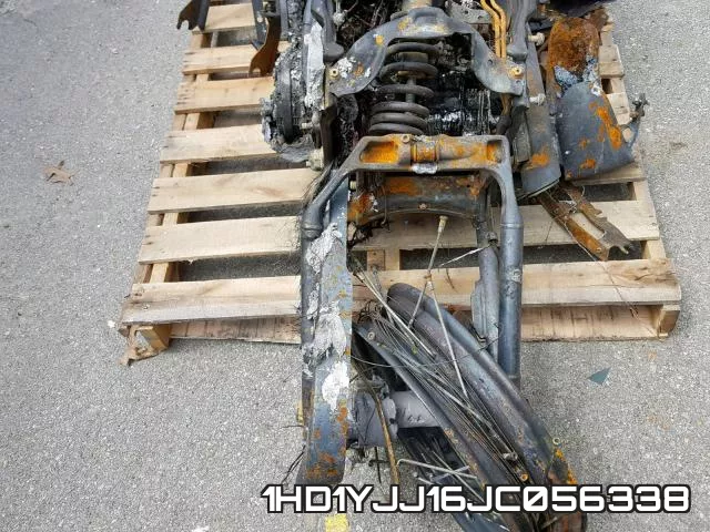1HD1YJJ16JC056338 фото 7