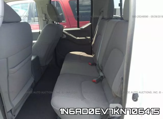1N6AD0EV7KN706415 фото 8