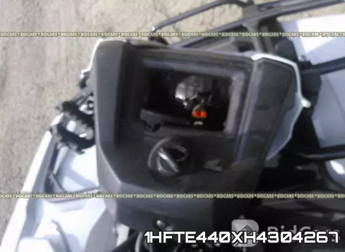 1HFTE440XH4304267 фото 8