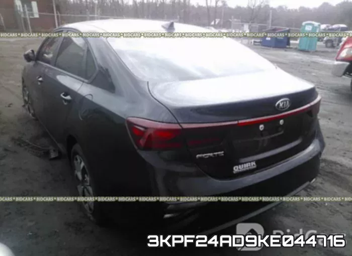 3KPF24AD9KE044716 фото 4
