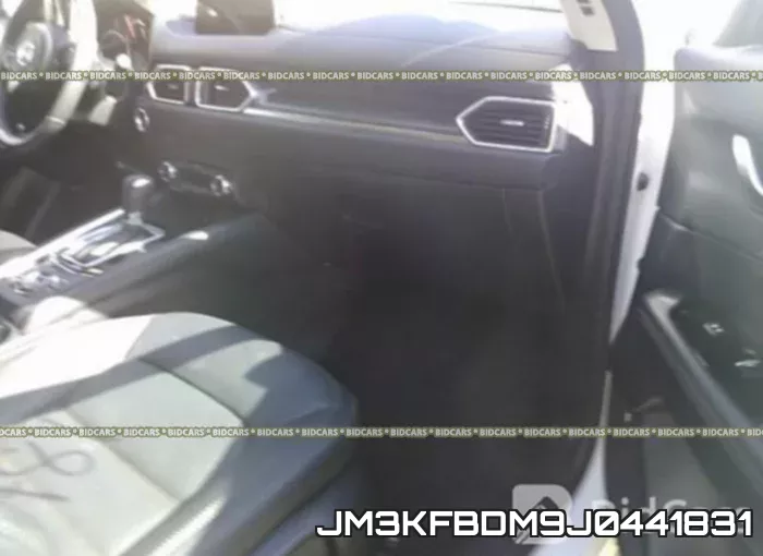 JM3KFBDM9J0441831 фото 6
