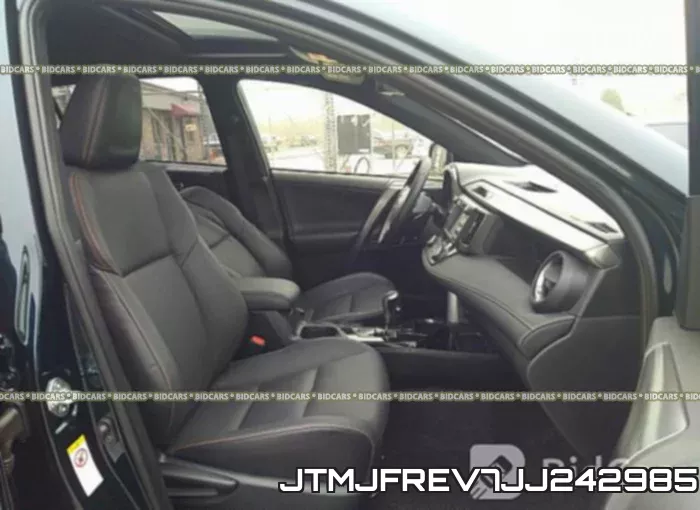 JTMJFREV7JJ242985 фото 6