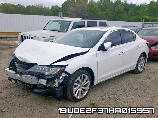 19UDE2F37HA015957 фото 3