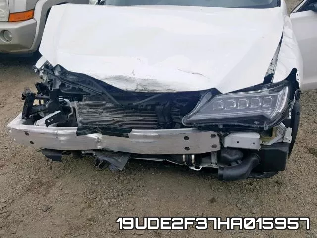 19UDE2F37HA015957 фото 8