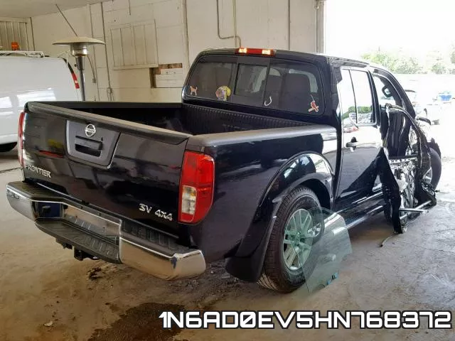 1N6AD0EV5HN768372 фото 5