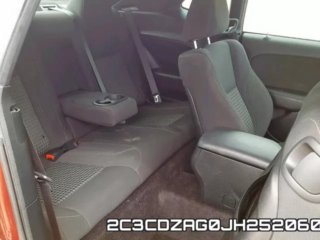 2C3CDZAG0JH252060 фото 7