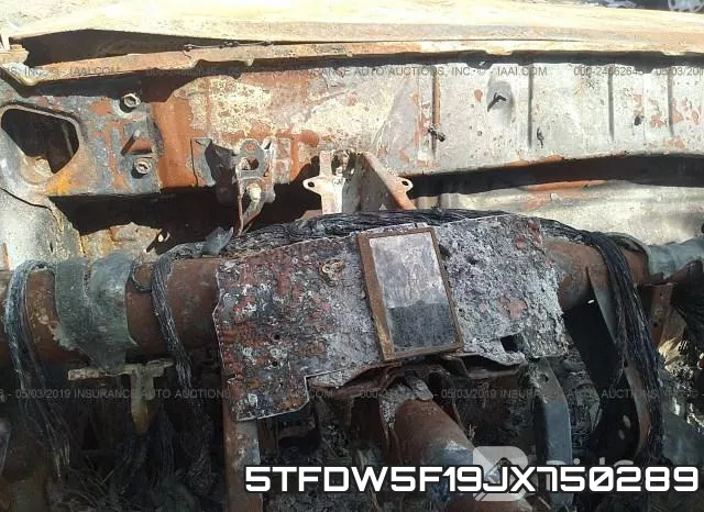 5TFDW5F19JX750289 фото 8