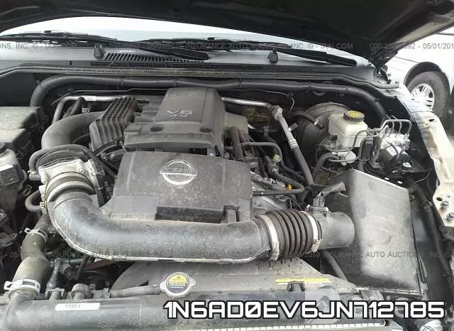 1N6AD0EV6JN712785 фото 2