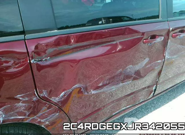 2C4RDGEGXJR342055 фото 4