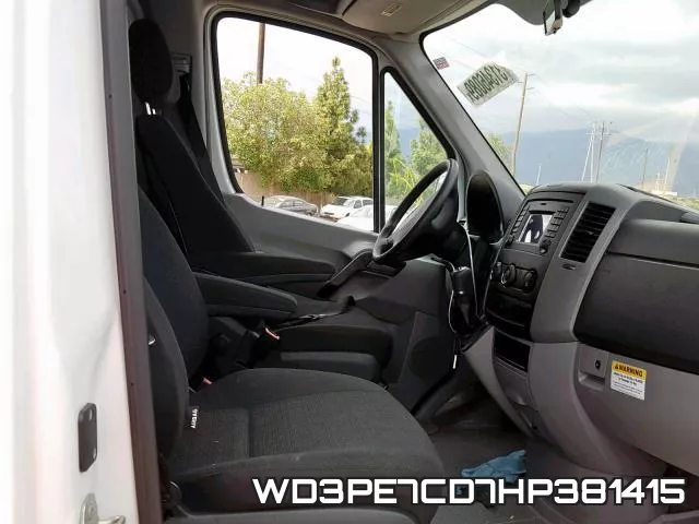 WD3PE7CD7HP381415 фото 6