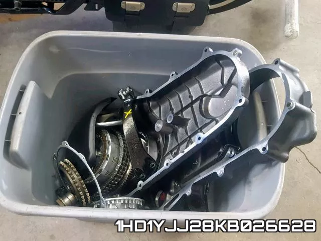 1HD1YJJ28KB026628 фото 10