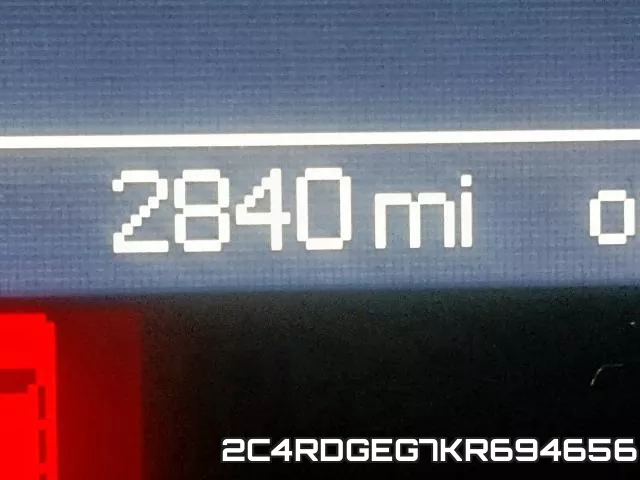 2C4RDGEG7KR694656 фото 9