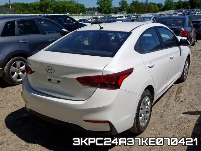 3KPC24A37KE070421 фото 5