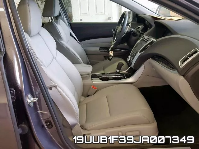 19UUB1F39JA007349 фото 6