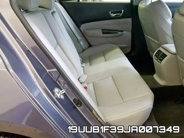 19UUB1F39JA007349 фото 7