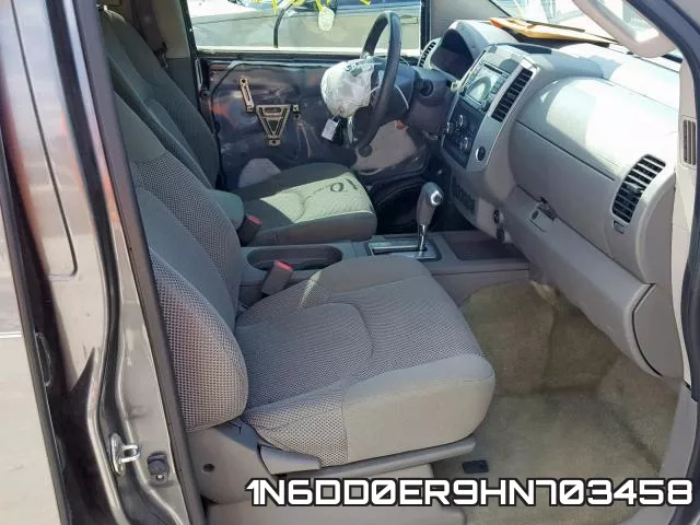 1N6DD0ER9HN703458 фото 6
