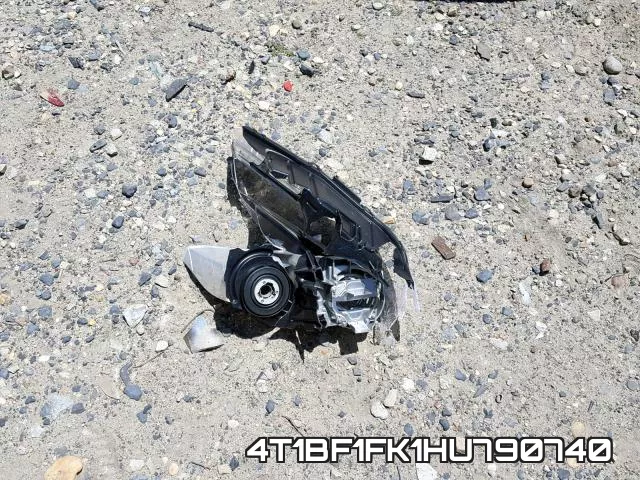 4T1BF1FK1HU790740 фото 10