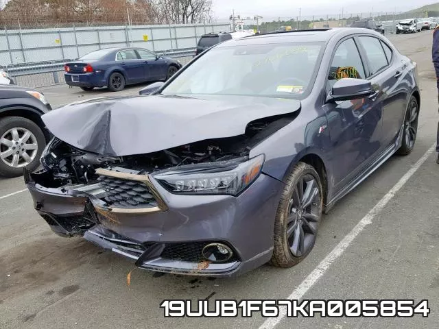 19UUB1F67KA005854 фото 3
