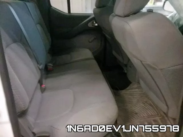 1N6AD0EV1JN755978 фото 7